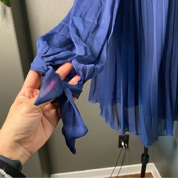 ASOS Design Maternity Blue Pleated Trapeze Wrap Dress Chiffon Long Sleeves - Picture 10 of 12